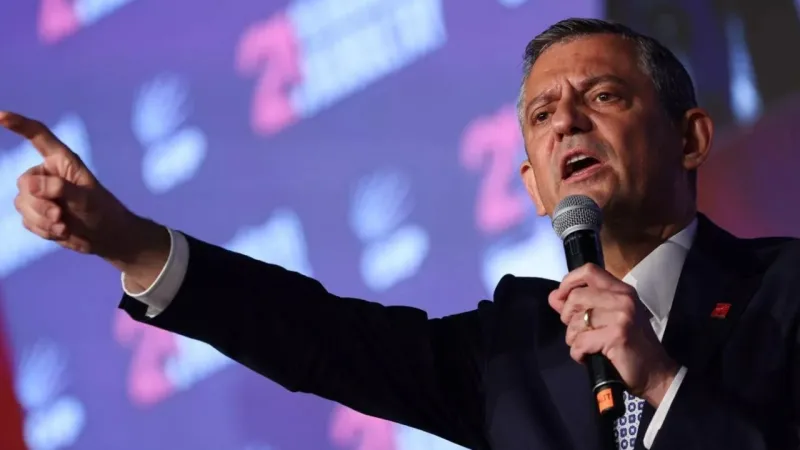 Özgür Özel'den Bomba İddia: CHP 81 İlde Seçim Kampanyası Başlatıyor!