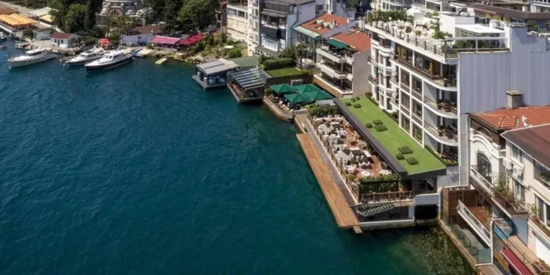 Sosyetenin Boğaz'daki oteline yıkım kararı çıktı