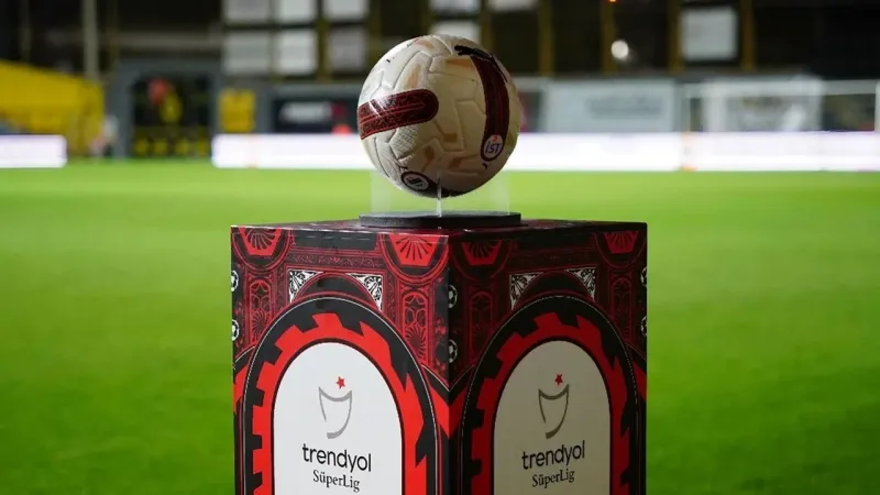 Süper Lig'de 2'nci hafta başlıyor: Göztepe - Fenerbahçe maçı ne zaman?