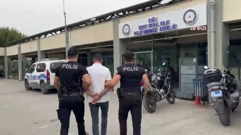 Şüphe üzerine durdurulmuştu: İzmir'de 19 yıl hapis cezasıyla aranan şahıs yakalandı