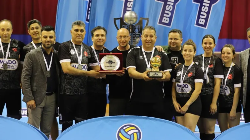 Tepecik Hastanesi'nden sportif başarı: Türkiye Şampiyonası'na katılacak!