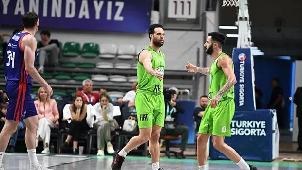 TOFAŞ'ı eleyen Bahçeşehir Koleji yarı finalde!