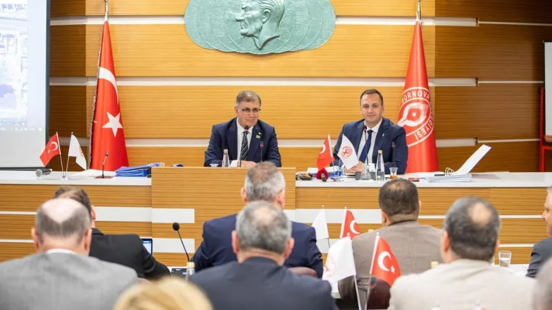 Tugay'dan Kentsel Dönüşümde Devrim! İzmir'e Güçlü Adımlar