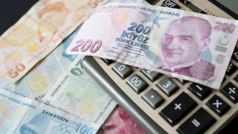 Memurdan Tarihi İş Bırakma Eylemi! Sendikalar Tek Yürek Oldu