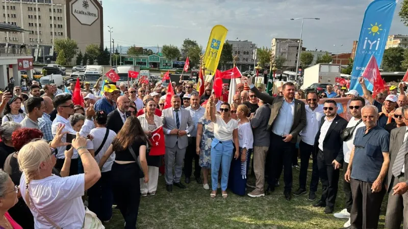 Ülkü Doğan'dan İzmir Eleştirisi: İrade Eksikliği Şehri Nasıl Etkiliyor?