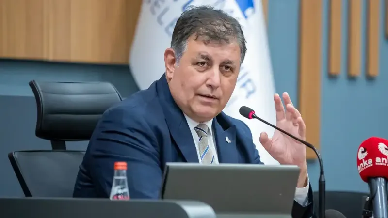 Ümit Kartal'dan çarpıcı açıklama: Cemil Tugay'ın AKP'ye geçmesine gerek var mı?
