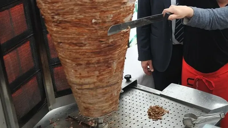 Kral Döner'e FETÖ Baskını! 5 Kişi Tutuklandı, Şok Detaylar