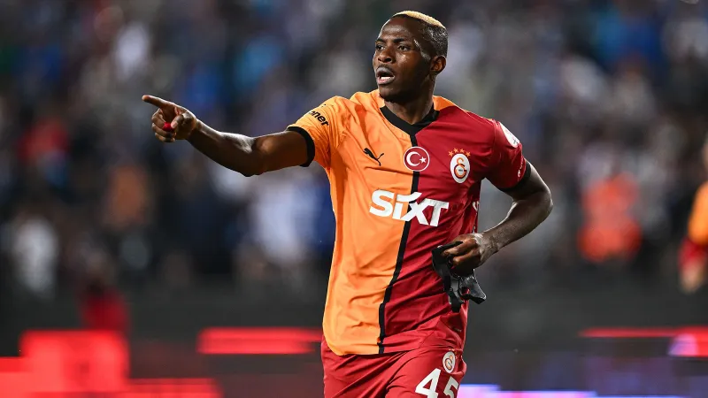 Victor Osimhen transferinde yeni gelişme! Yarış yeniden başladı