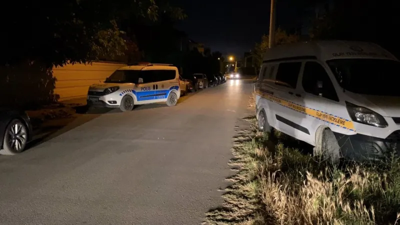 Yabancı uyruklu adam evinde hareketsiz halde bulundu