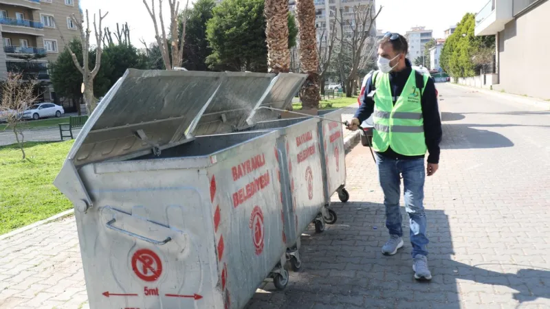 Yaz ayıyla birlikte artış oldu: Bayraklı’da sinek seferberliği