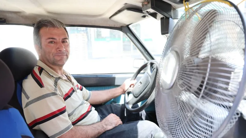 Klimasız Yaz Çilesine Veda! Otomobile Vantilatör Çözümü