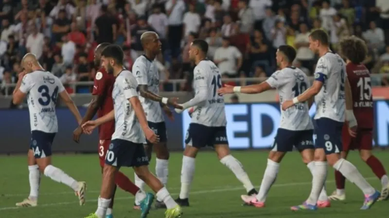Yıkıcı mağlubiyet! Fenerbahçe Hatayspor'a mağlup oldu