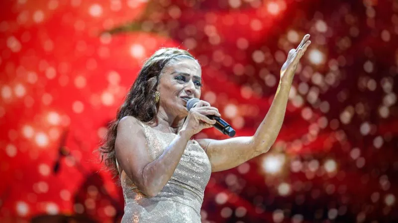 Yıldız Tilbe İzmir'i Salladı! Unutulmaz Konserden Görüntüler