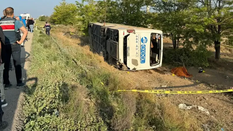 Yolcu otobüsü devrildi: Ölü ve yaralılar var