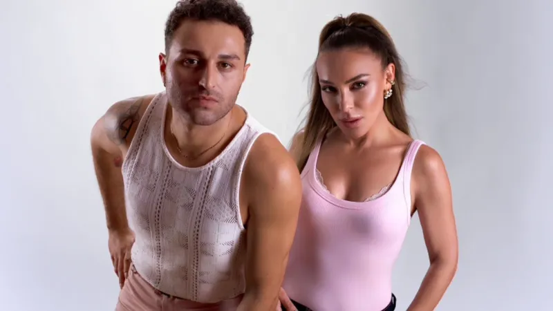 Ziynet Sali & Rıza Sarıtaş - Aşkın Yenisi şarkı sözleri